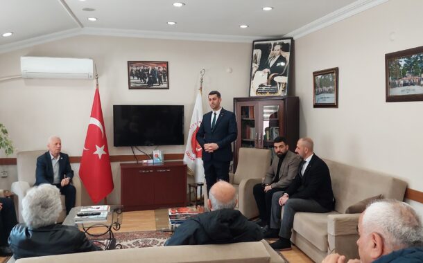 Yeniden Refah Partisi Gölcük Belediye Başkan Adayı Sayın Ahmet Eren derneğimizi ziyaret etti